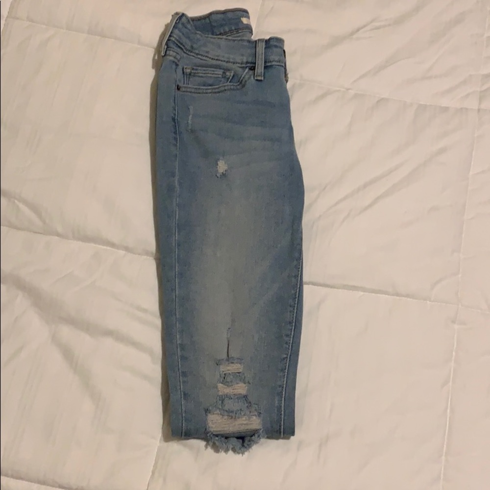 Levi’s 711 skinny jeans